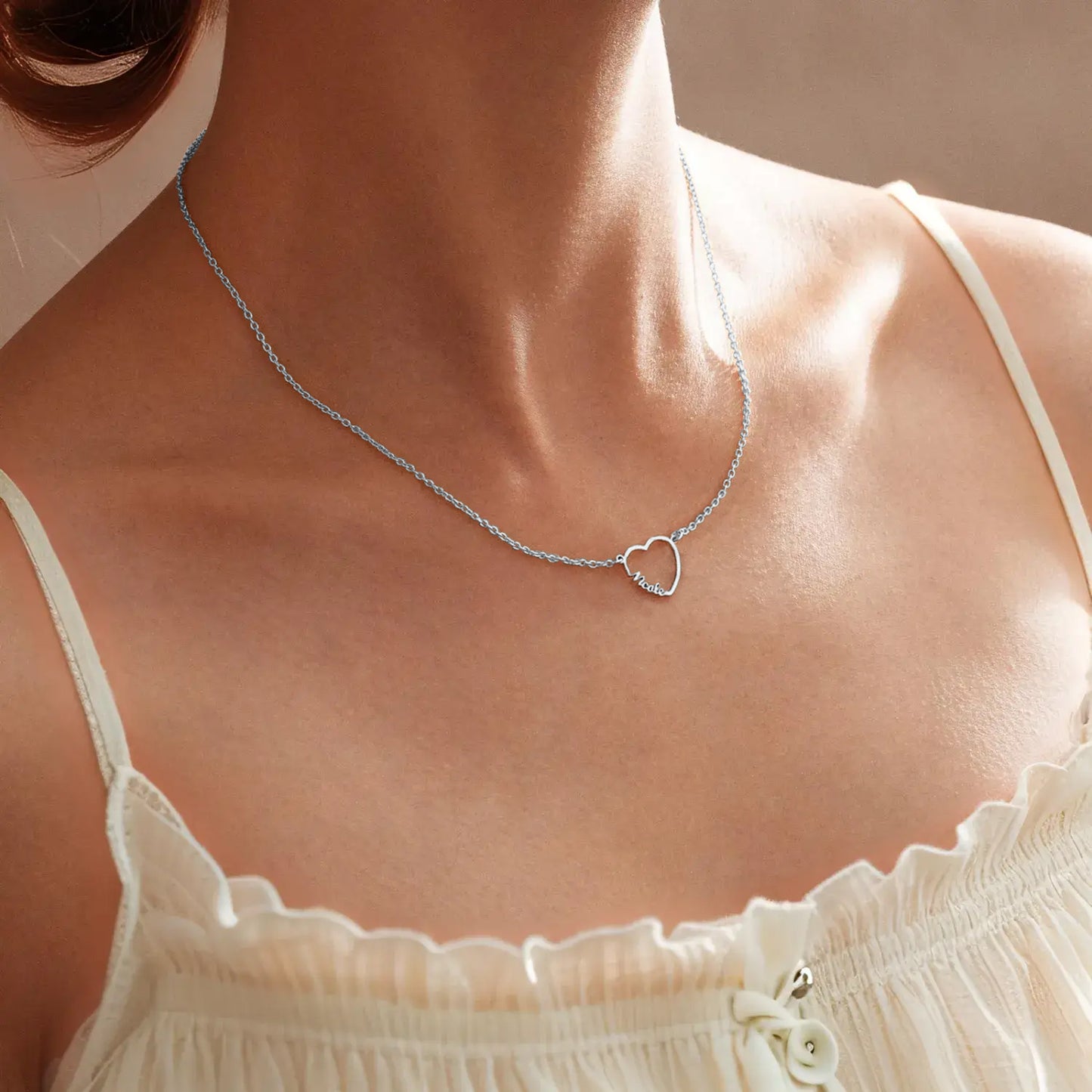 Collar personalizado con nombre y corazón