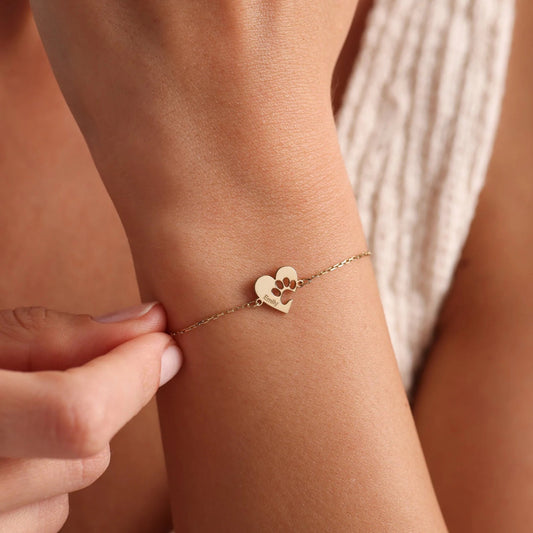 Pulsera personalizada con nombre y huella de corazón