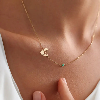 Collar personalizado con nombre y huella de corazón
