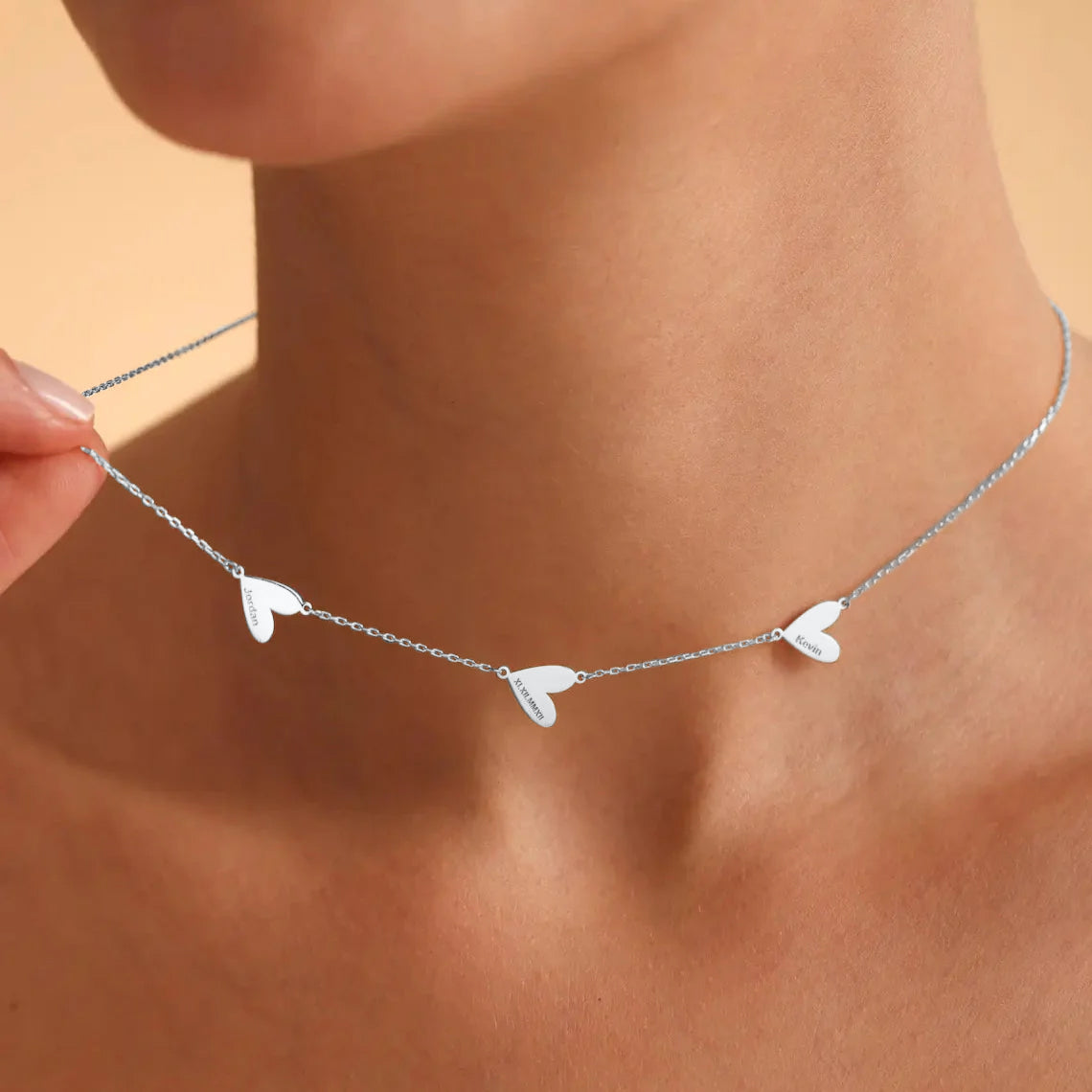 Collar personalizado con corazón grabado